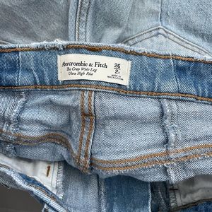 Abercrombie jeans